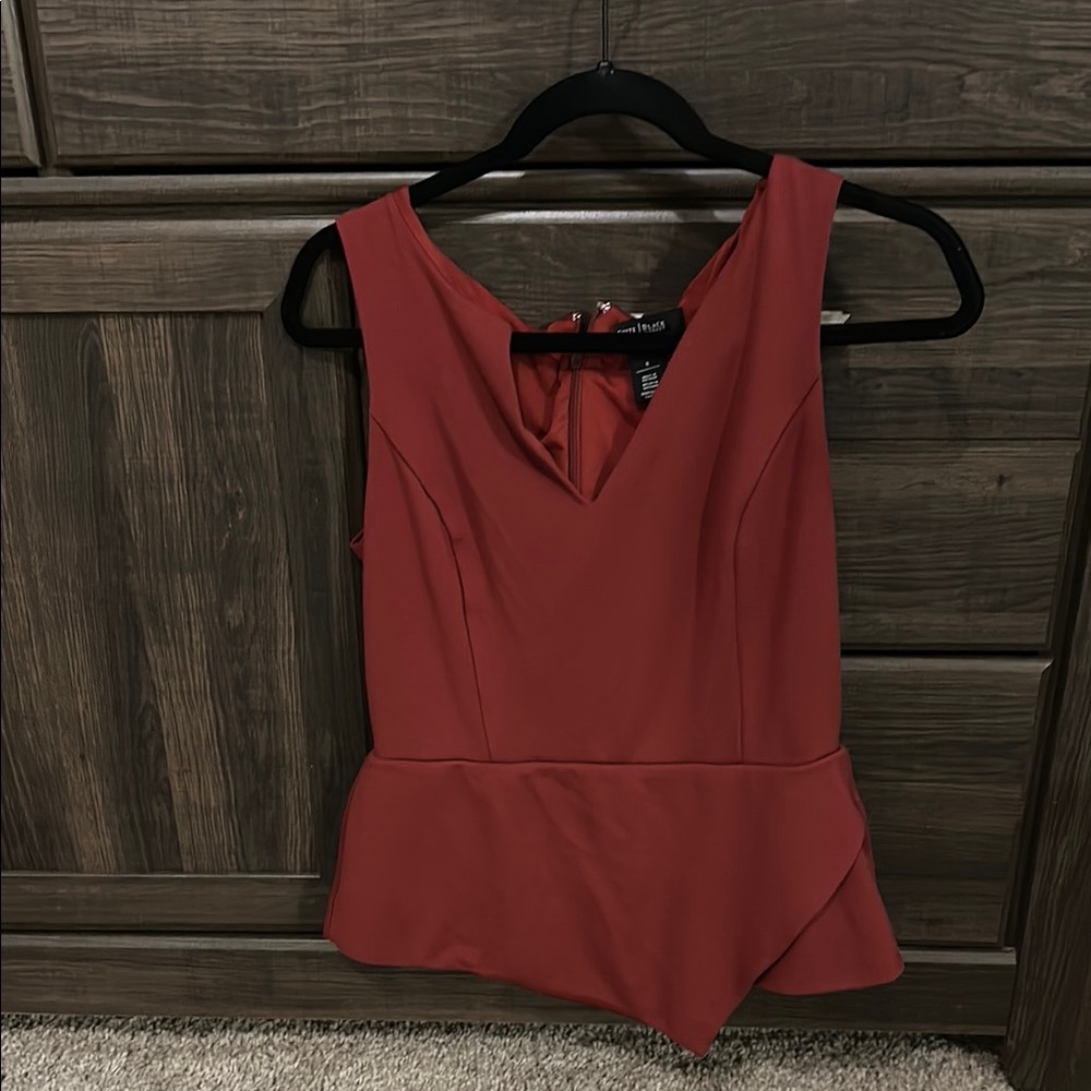 EUC White House Black Market Red Sleeveless Peplum Top